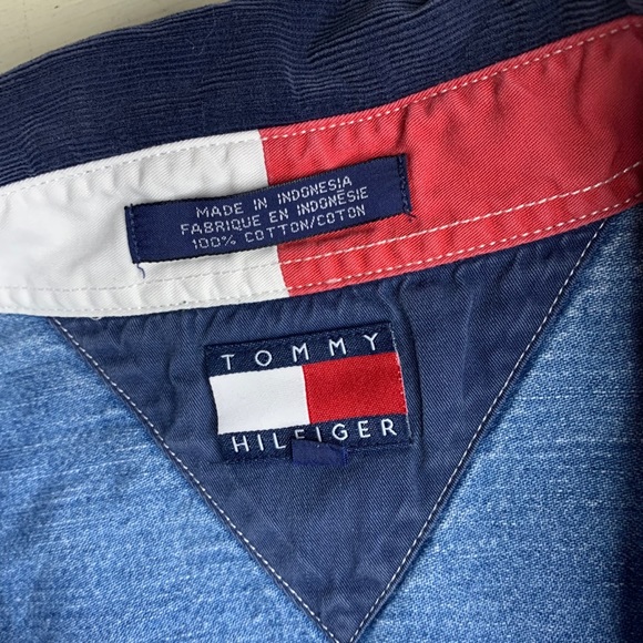 vintage 90’s Tommy Hilfiger d denim button down - Picture 7 of 13